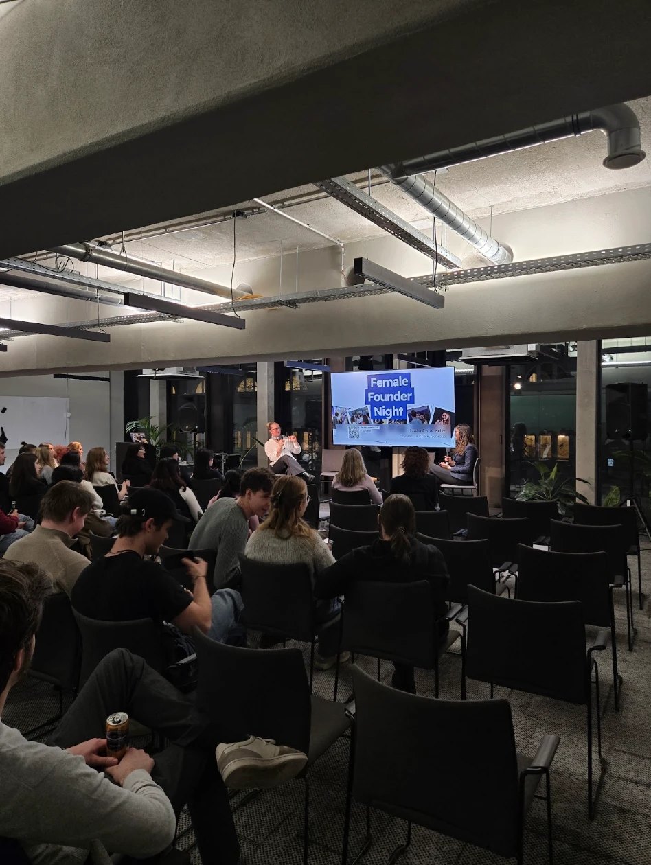 Full room at the Female Founder Night